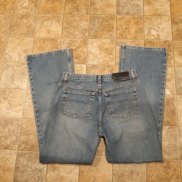 BCBG Max Azria Jeans Famian Jeans. - Picture 3 of 8